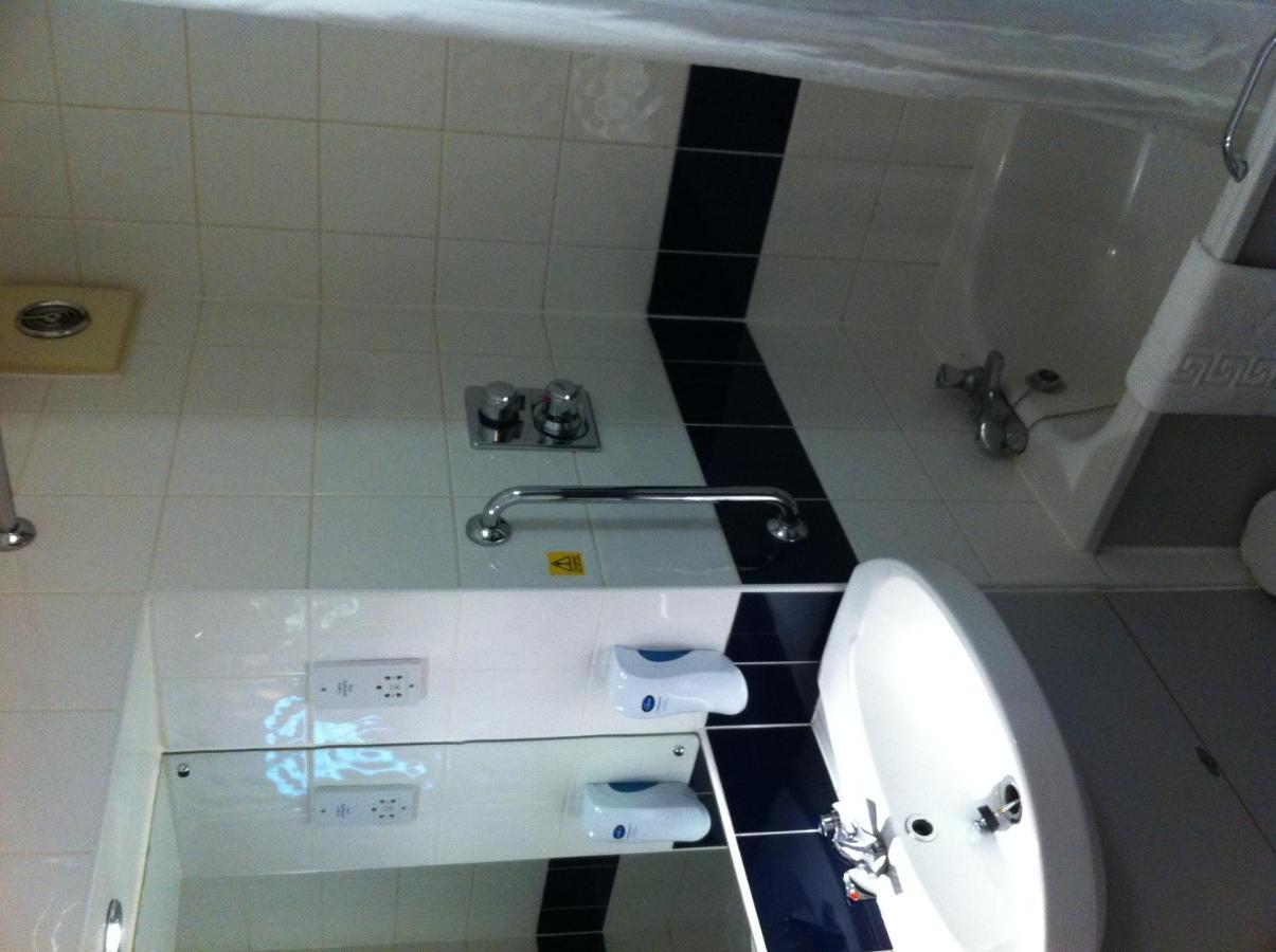 Days Inn Hotel Abington - Glasgow Exteriör bild